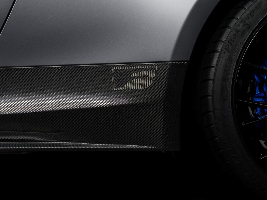 Детали экстерьера Lexus RC F F10th Anniversary Limited 500 2017 года  (JP) (фото 8 из 10)